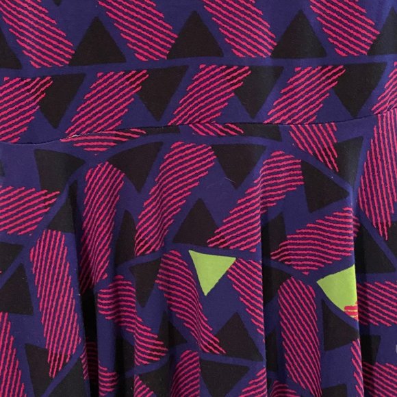 GUC LuLaRoe Geometric Print Nicole Dress S - Picture 6 of 6